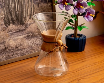 Vintage Chemex Kaffeekanne: Mid-Century Glas Übergießer mit Holz & Leder