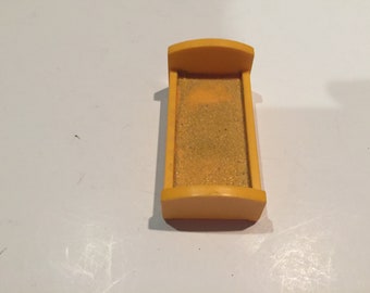 Vintage 1960/'s 70/'s Used Fisher Price Little People Yellow Bed Vintage Little People Castle Accessory lot 2