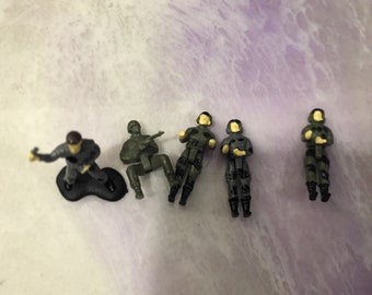 mini army figures