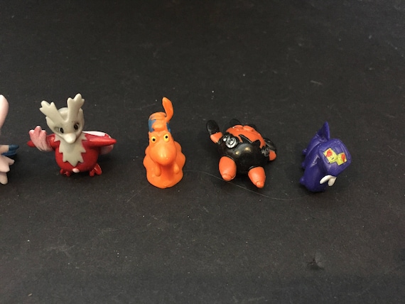 Vintage Mini Pokemon Lot of 6 PVC Figures Assorted Rare Vintage