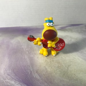 Vintage 1989 Mother Goose Grimmy Dog PVC Figurine Cake Topper  - Rare Vintage Comic Strip Figurine