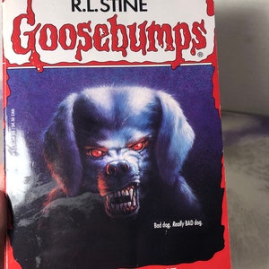 Vintage The Barking Ghost  (Goosebumps ) by R.L. Stine (Paperback book) - Vintage 90's Kids Novel -