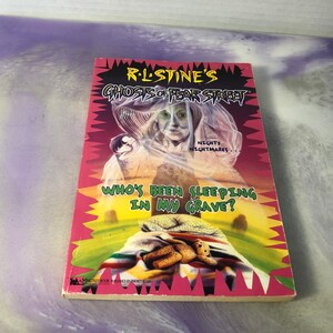 Vintage Ghosts of Fear Street by R.L. Stine (Paperback book) Whose Been Sleeping in My Grave  - Vintage 90&#39;s Kids Novel