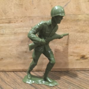 Vintage Louis Marx 6" Army Man World War Styled Plastic Toy Figure Plastimarx Soldier - Super Cool Figure / Cake Topper Made in Mexico