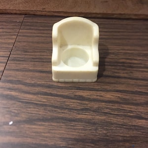 Vintage 1960&#39;s 70&#39;s Used Fisher Price Little People White Recliner Chair - Vintage Little People Family Accessory