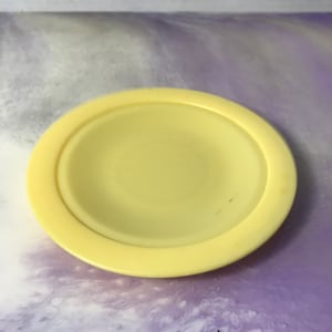 Vintage Fisher Price Styled 1980&#39;s Yellow Plate ! Rare Nostalgia 1980&#39;s Play Food