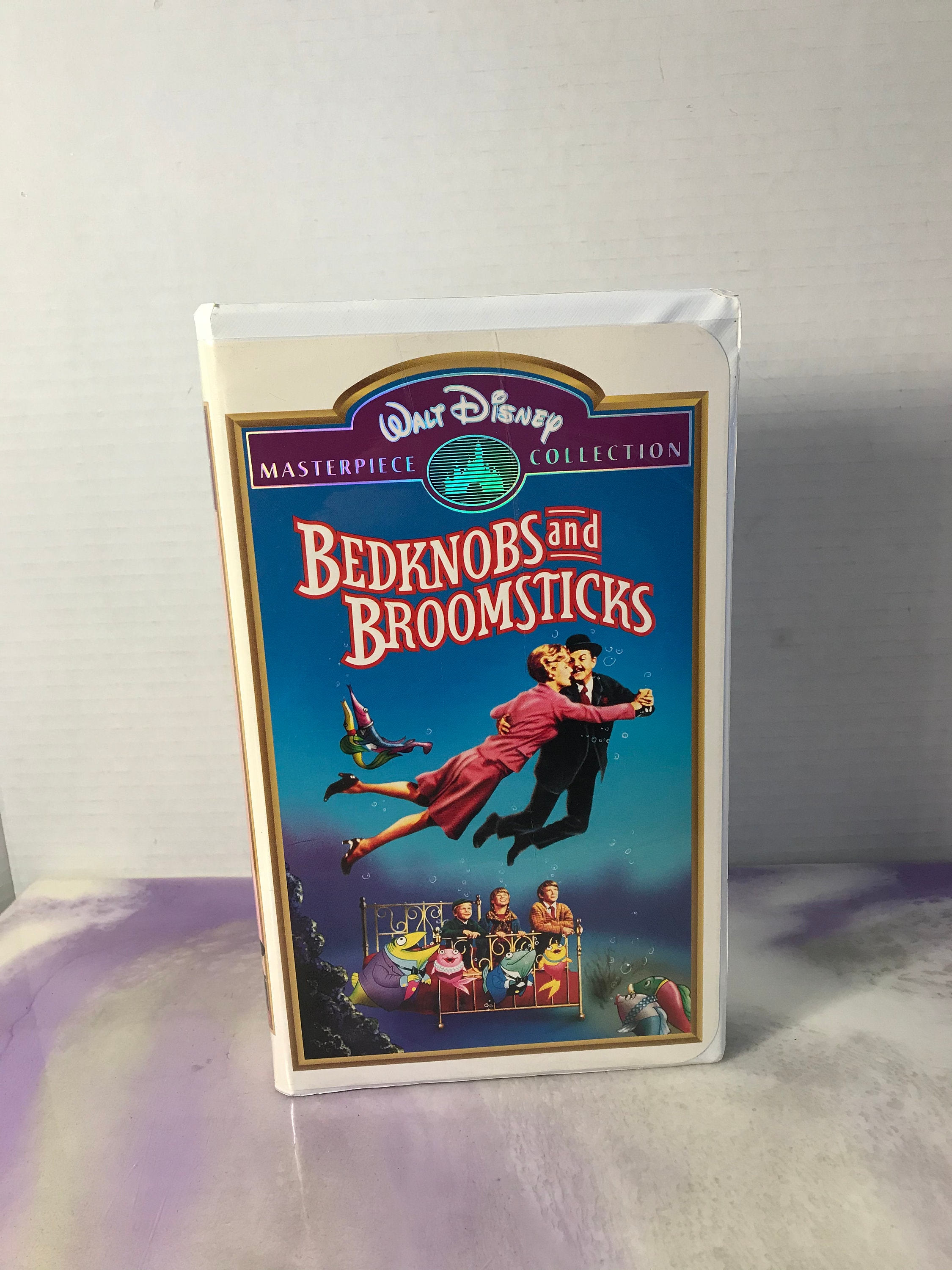 Walt Disney's Classic Masterpiece Vhs BEDKNOBS AND - Etsy Canada