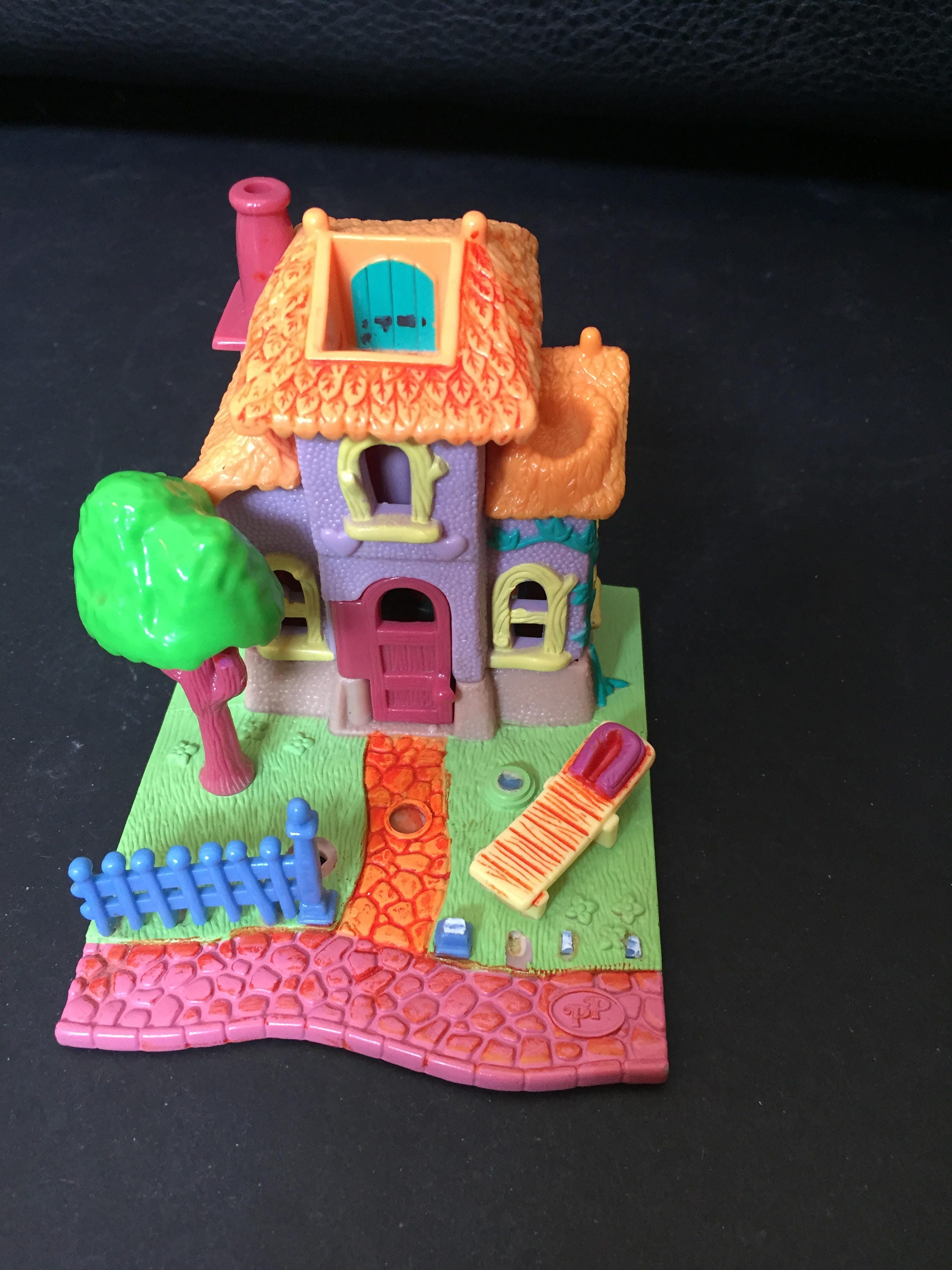 polly pocket giraffe house