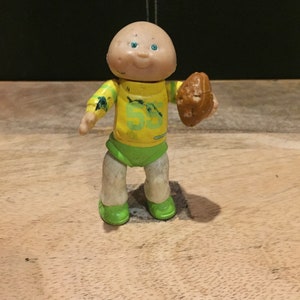 Vintage  Cabbage Patch Girl PVC Figure Girl Figure Holding Potato as Football Rare Vintage Figure - Cake Topper - 80&#39;s Nostalgia