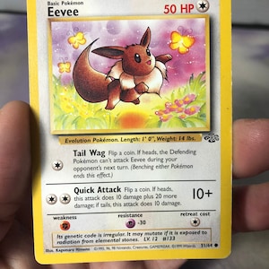 Vintage Pokemon Trading Card Game 1999 Eevee 51/64 / Jungle Set / Raro NON-HOLO / Pokemon WOTC - Usato Giocato Con