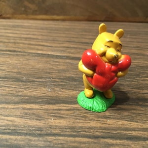 Vintage Winnie the Pooh - Pooh Bear Hugging Heart MINI PVC Cake Topper Figure - 1990&#39;s Vintage Winnie the Pooh Toy Lot 3