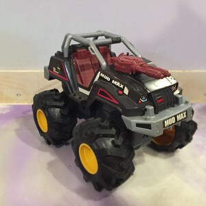 Vintage TOMY MUD MAX Jeep 1989 Rare, Pre-Owned Works Perfectly!! Works Great with Vintage G.I. Joe Figures