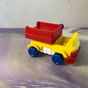 Vintage 1985  L&#39;il Playmates Construction Dump Truck Playmates Figure / Vehicle Lot - 80&#39;s Nostalgia