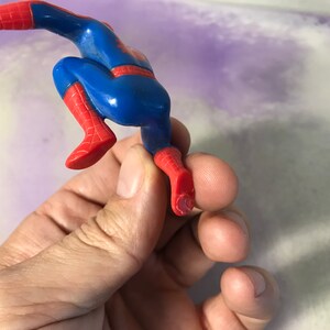 Vintage 90's Spiderman Action Figure Cake Topper Rare Vintage Toy! Marvel Comics figure! image 4
