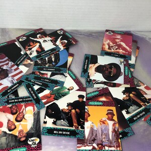 vintage Yo MTV Raps Trading Cards 1990's Lot of 30+Cards - Rare Nostalgie des années 90 - Pro Set Nostalgia - Hip Hop