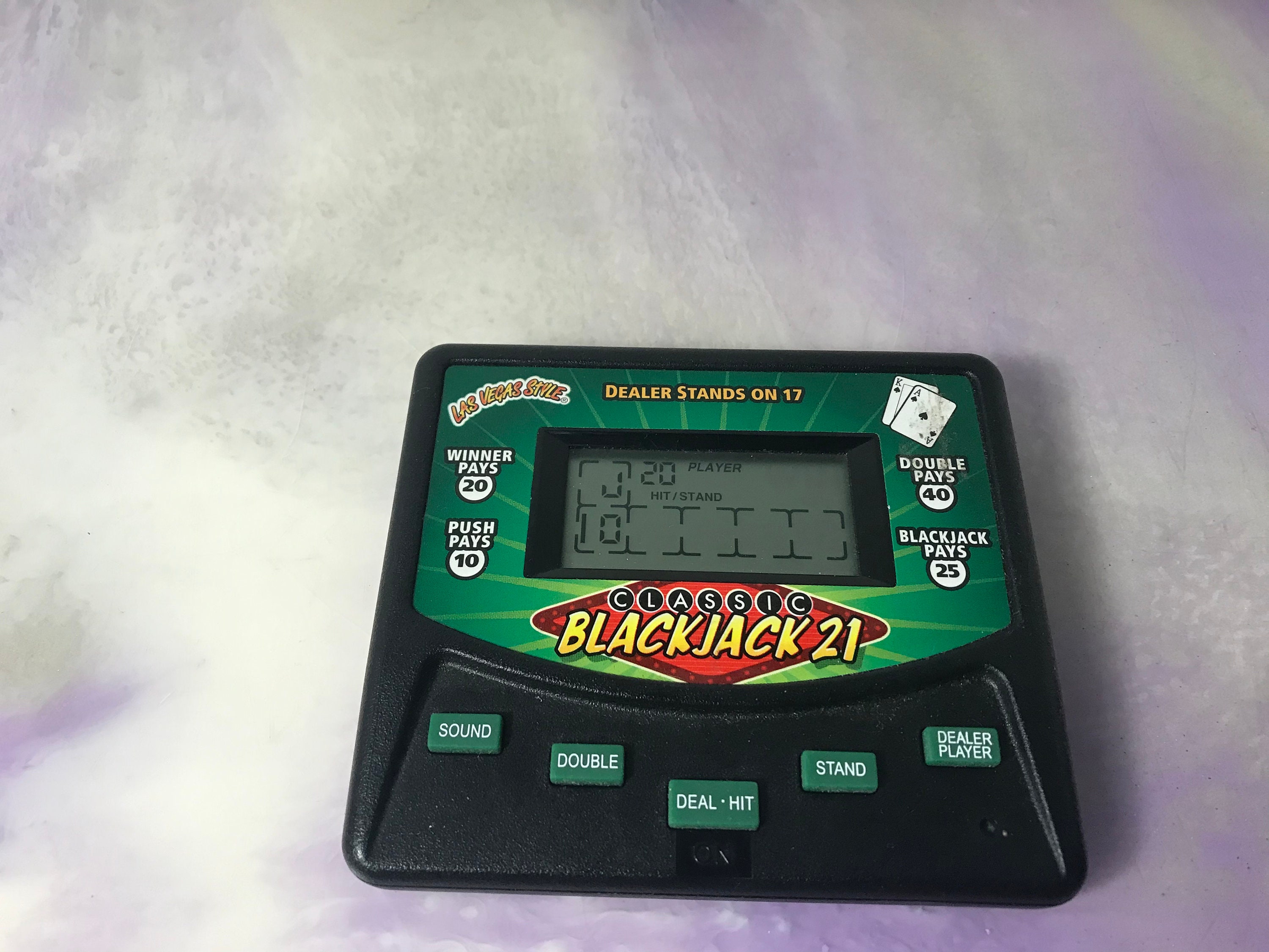 Radio Shack Deluxe 2 Player Handheld Poker Game 60-2670, TESTED