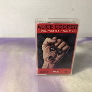 Alice Cooper - Raise Your Fist and Yell - Cassette Tape Vintage Rock Album / Cassette Tape 80&#39;s Rock and Roll