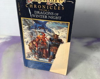 Vintage roman DragonLance Chronicles 2 Dragons of Winter Night 1985 Weis Hickman - GESCHEURDE OMSLAG