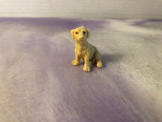 ヴィンテージ ミニ パピー ポケットの中の子犬風 犬ミニフィギュア PVC 