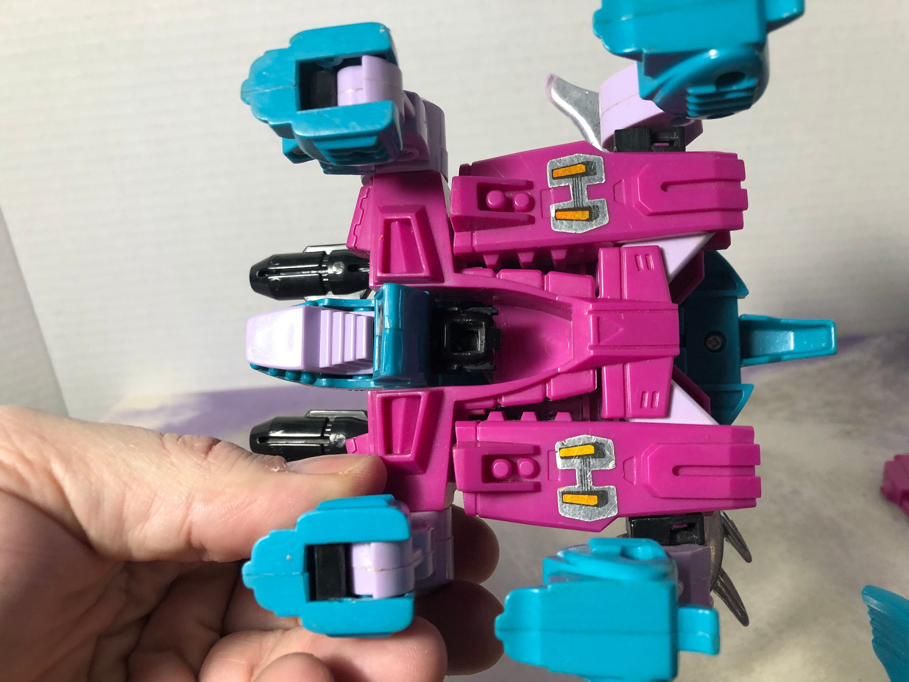 Vintage Transformers: G1 Seacons: Snaptrap Action Figure | De Toyboys