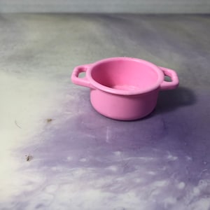 Vintage 90&#39;s Barbie Pink Cooking Pot  - Barbie Playhouse Accessory - Vintage Barbie Nostalgia