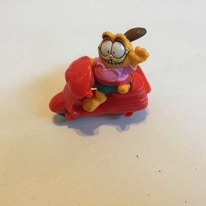 Vintage 1980&#39;s Garfield and Odie Scooter PVC Figure! Nostalgia MCDONALD&#39;S Vintage Happy Meal Toy Rare Nostalgia Lot 5
