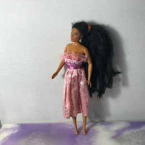 Vintage Disney Pocahontas Doll / Figure  Mattel 1990&#39;s Disney Pocahontas Themed Barbie Doll / Figure Loose Condition