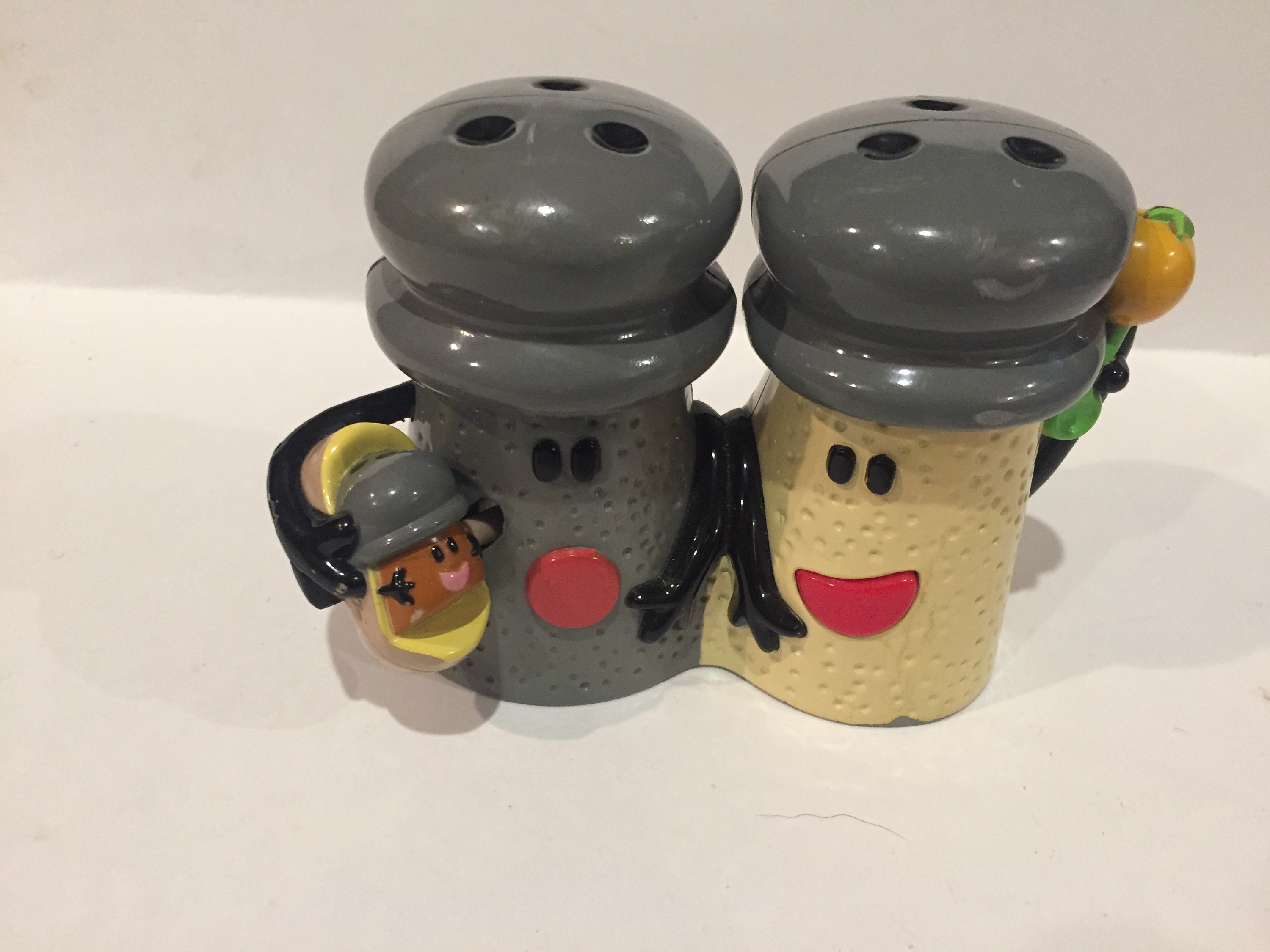 Our exclusive Blues Clues Mr. Salt & Mrs. Pepper shakers are back