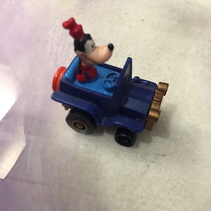 Vintage 1980s Disney Goofy Pull Back Action Toy Car Rare Fun Collectible Toy, Disney Mickey Mouse Nostalgia Lot 2