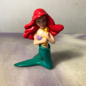 Vintage Disney The Little Mermaid Ariel Figure PVC Cake Topper Rare Vintage Toy! Fun Vintage Toy!