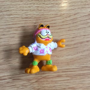 Vintage 1980&#39;s Garfield PVC Figure Skateboard Nostalgia MCDONALD&#39;S Vintage Happy Meal Toy Rare Nostalgia