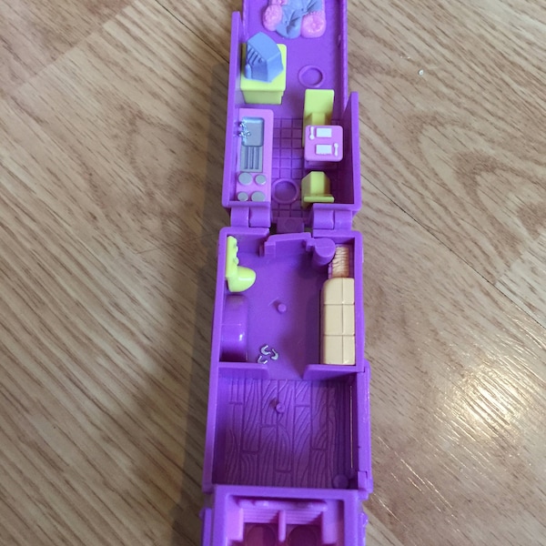 Vintage Polly Pocket Stable on the Go Playset no Figures! 1994 Bluebird! Vintage 1994 Polly Pocket Set