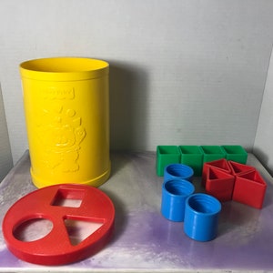 Vintage Fisher Price Shape Sorter #414 Toddler Toy With 11 Pieces Vintage 1997 - Cool Retro Fisher Price Toy