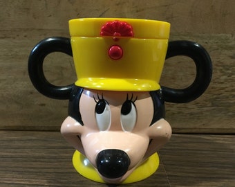 Vintage Mickey Mouse Walt Disney on Ice Plastic Mug Cup Mickey Mouse Themed - Great Shape - Disney Mickey Mouse Themed Cup