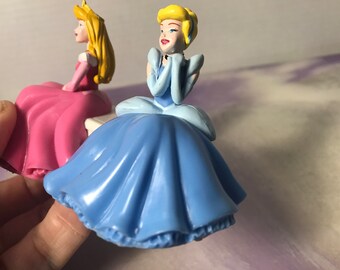 ヴィンテージ ディズニープリンセス ベンチフィギュア シンデレラと