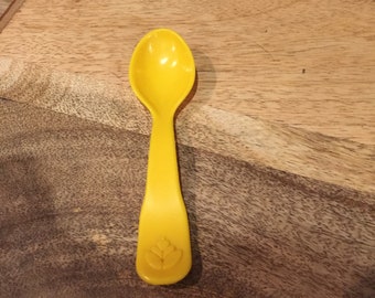 Fisher Price Fun with Food Yellow Flower Spoon Utensil Part Dinnerware Piece Toy 