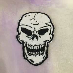Vintage Skull Embroidered Iron ON Patch for Clothes Arm Badge - Super Cool Skeleton Skull Styled Patch