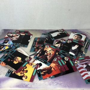 vintage Yo MTV Raps Trading Cards 1990's Lot of 30+Cards - Rare Nostalgie des années 90 - Pro Set Nostalgia - Hip Hop