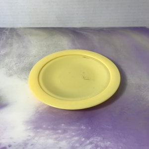Vintage Fisher Price Styled 1980&#39;s Yellow Plate ! Rare Nostalgia 1980&#39;s Play Food