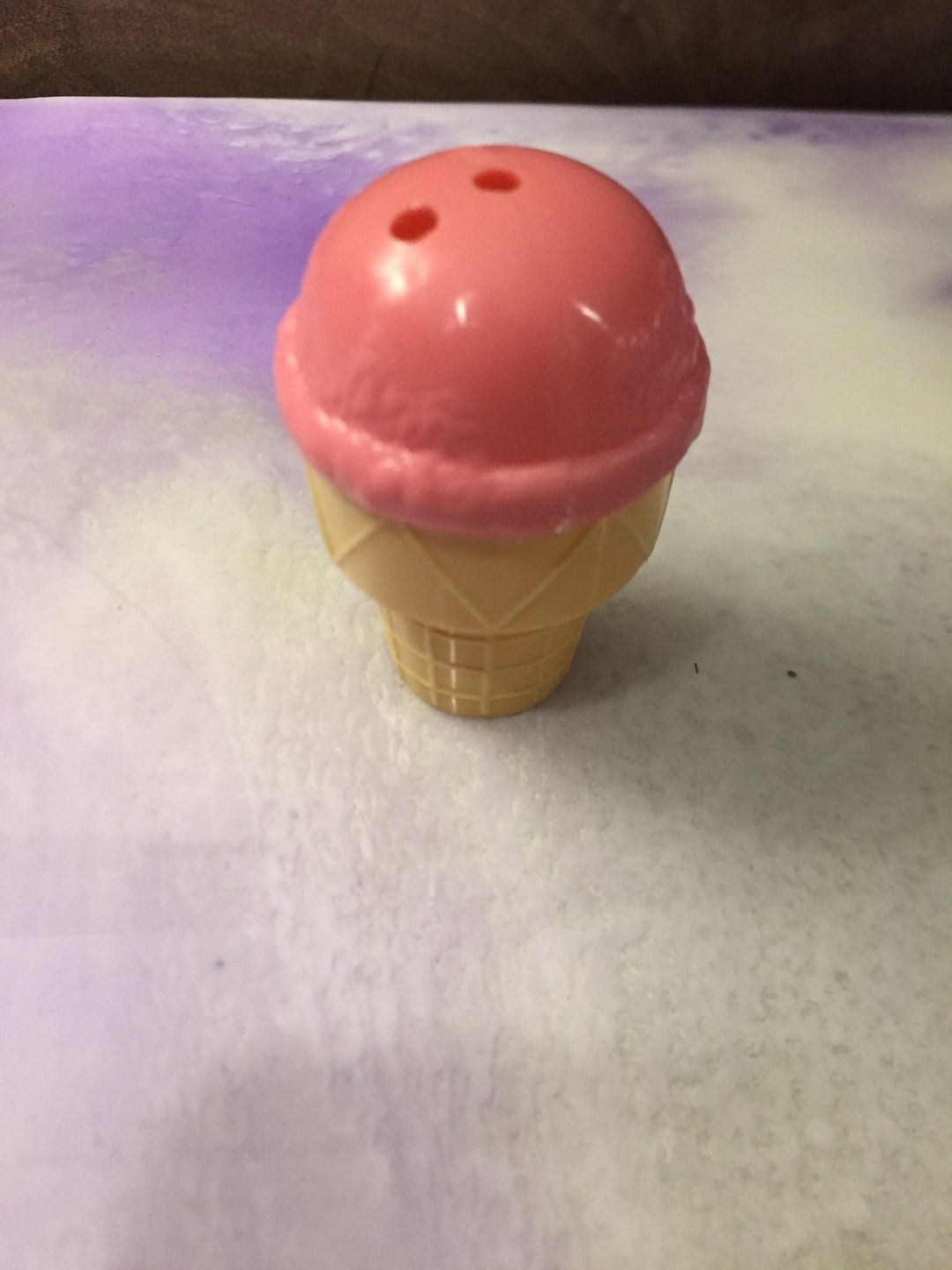 Vintage 1992 Topps Chewing Gum Ice Cream Cone Bubble Gum Holder Toy