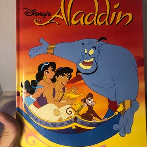 Disney's Aladdin: The official movie adaptation: 9781561153459: Books 