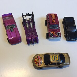 Vintage diecast Hot Wheels, luciferdoosje, willekeurig auto&#39;s uit de jaren 70, 80, 90, veel van 5 speelgoedauto&#39;s - vintage speelgoedauto&#39;s, veel 6