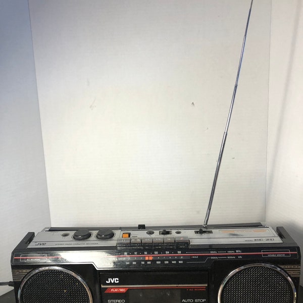 Vintage JVC rc-20J Cassette Player Boombox Stereo FM/AM Tape Player Non-Working - Needs Repair
