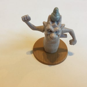 Vintage 1996 Disney Hunchback of Notre Dame Gargoyle Wind Up Toy Victor