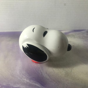 Vintage Snoopy Dog Head 8 Cartoon Panel Ear Turner UFS Peanuts Hard Plastic 4"