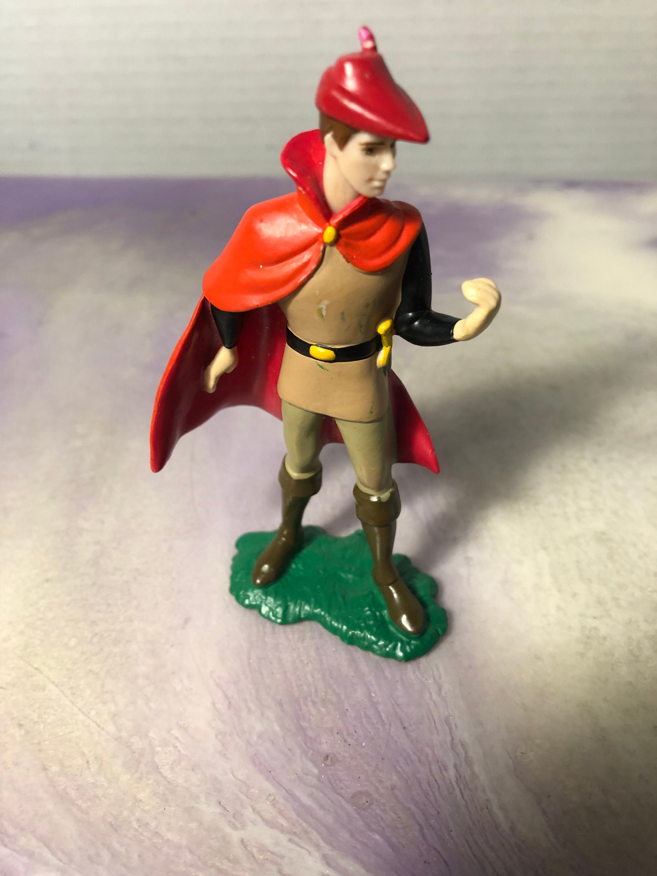 NIB VTG Disney Store Exclusive - Heroes Prince Phillip Action Figure  Accessories