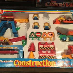 Vintage 90&#39;s Fisher Price Styled Little Playmates Construction Set Little Playmates Figures - In BoxTyco? Vintage Kids Toys Figures