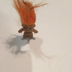 Russ Troll Mini Troll Orange Haar Vintage - Seltene 90&#39;s Treasure Trolls Nostalgie Lot 2