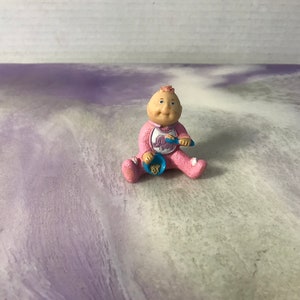 Vintage 1984 Cabbage Patch Girl PVC Figure Baby Holding Bowl of Food Rare Vintage Figure