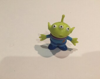 Vintage Disney Pixar Toy Story - PVC Figure - ALIEN - Rare Vintage Toy Story Cake Topper Figure 90's Lot 34